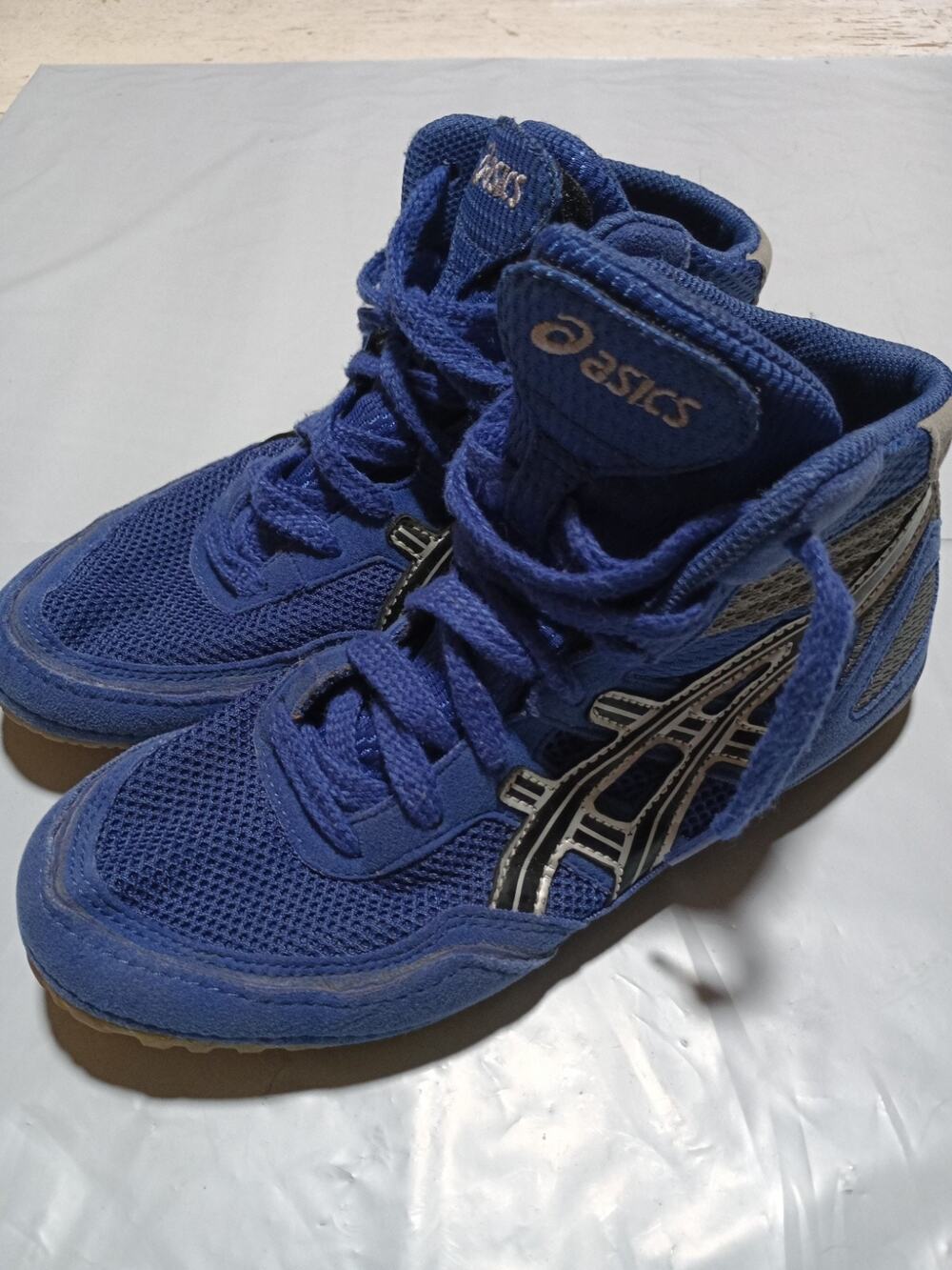 Asics Matflex 3 Rare Youth Size 5 Model C129N